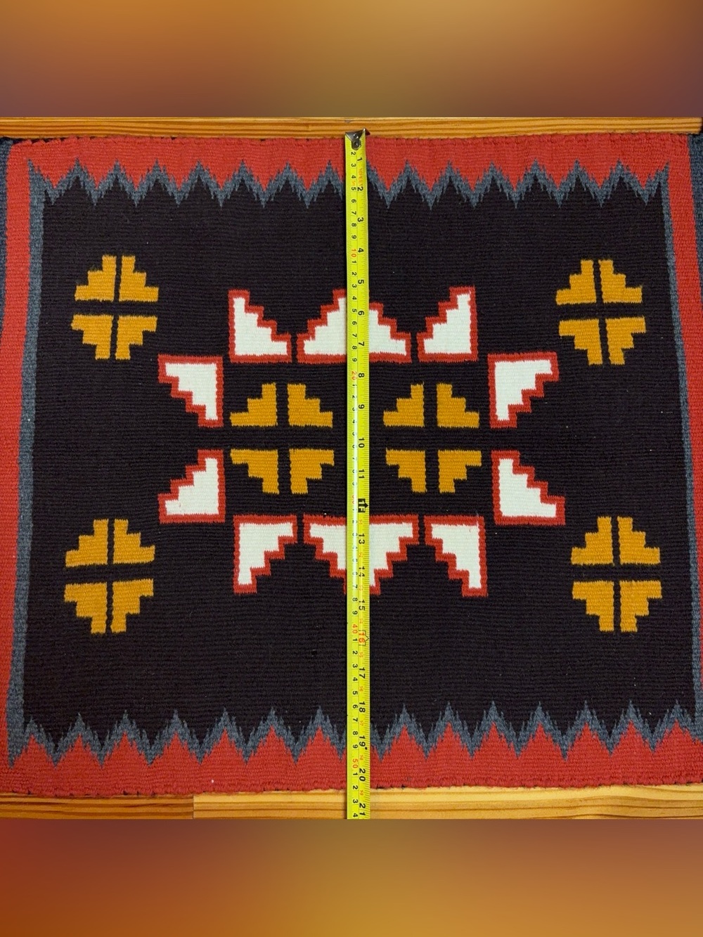 VINTAGE NAVAJO RUG - Picture 8 of 12